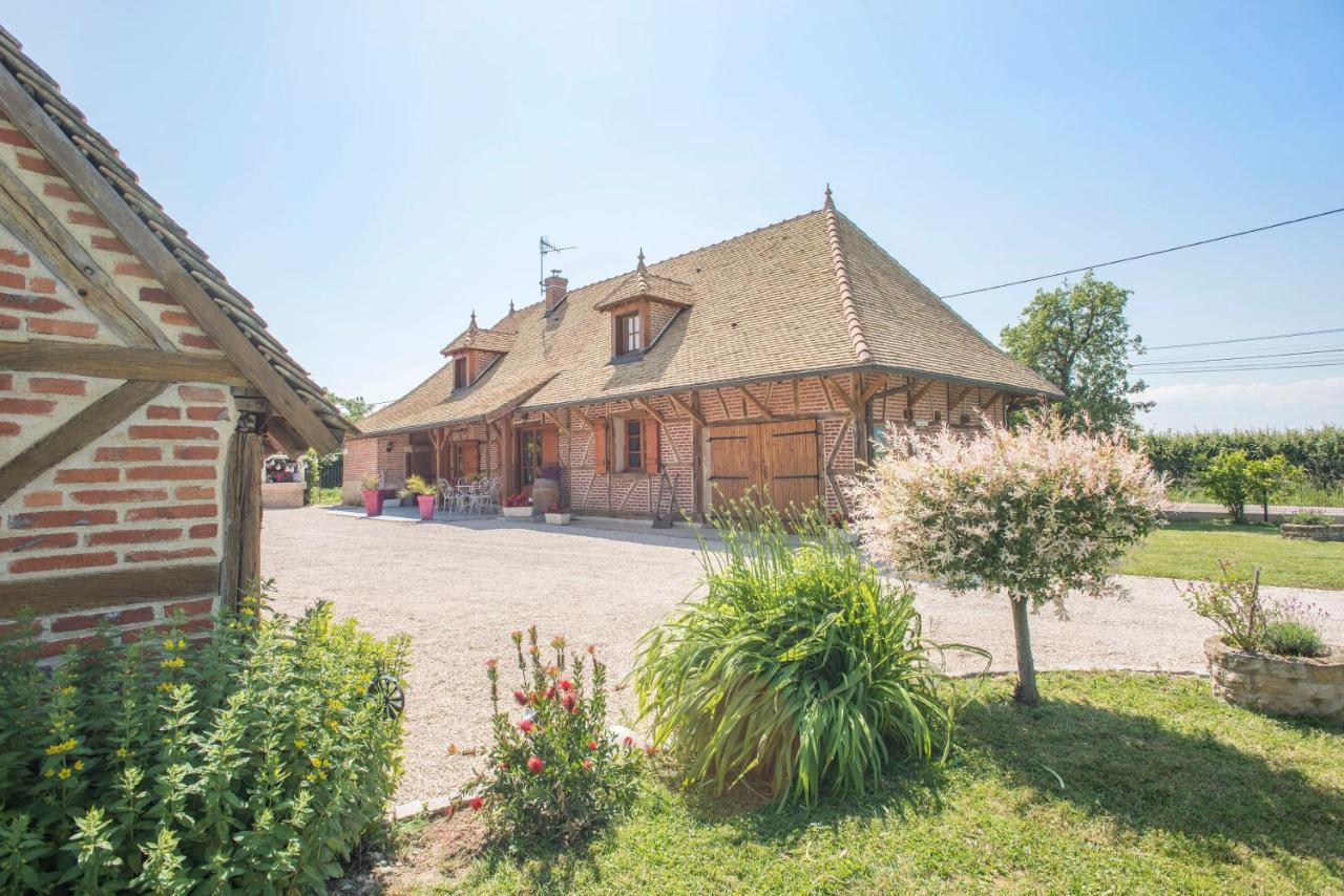 La Maison Du Bonheur Saint-Martin-en-Bresse Екстер'єр фото