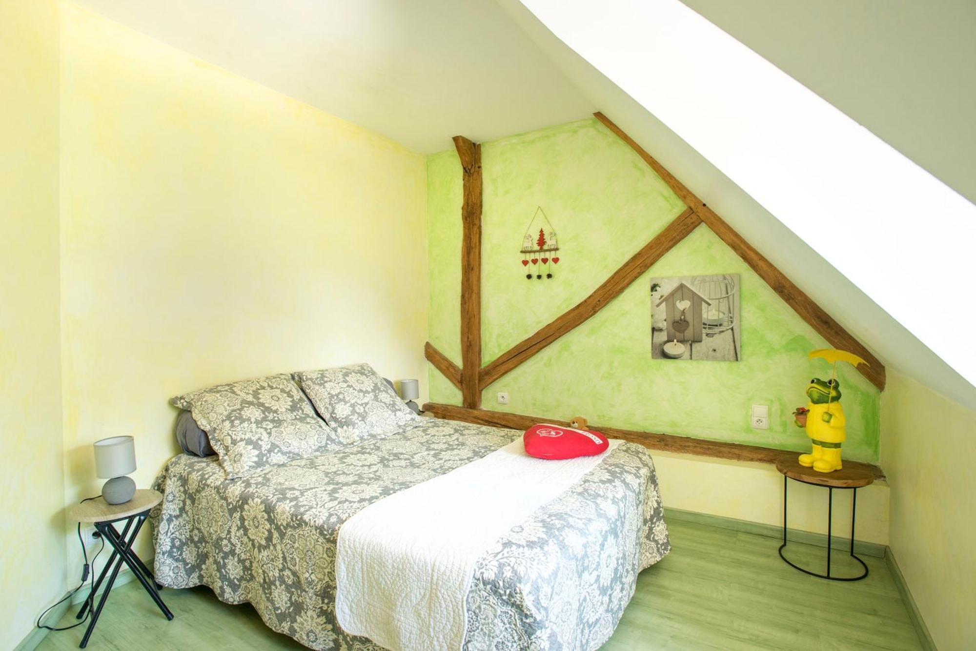 La Maison Du Bonheur Saint-Martin-en-Bresse Екстер'єр фото